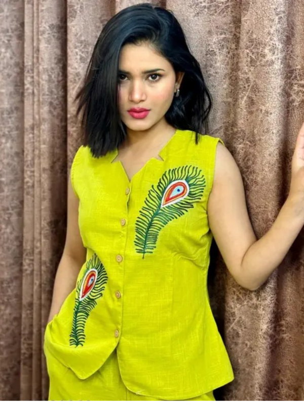 Utsaahit Trending Cotton Slub Green Cord Set