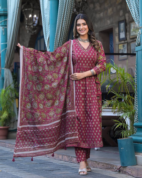 Utsaahit Festive Gathering Cotton Floral Printed Kurta Pant Dupatta Set
