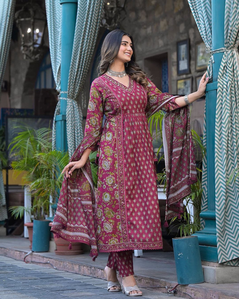 Utsaahit Festive Gathering Cotton Floral Printed Kurta Pant Dupatta Set